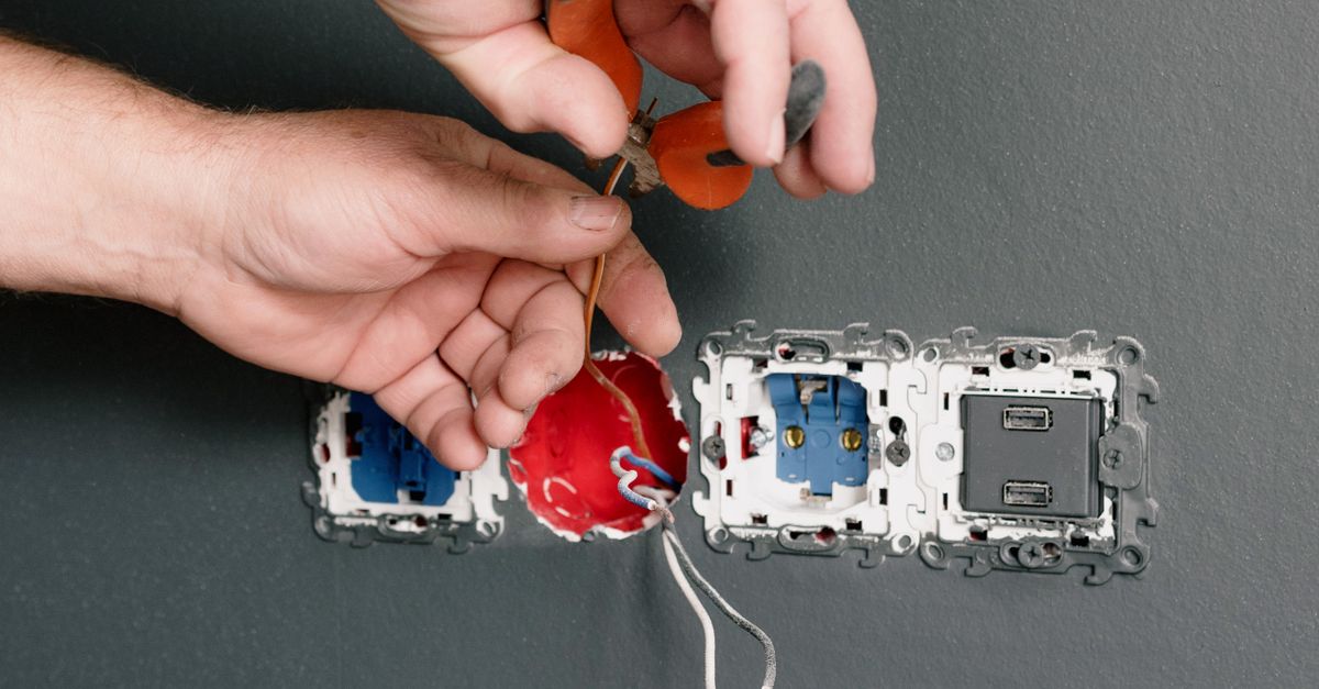 How to Prepare Your Home for a Rewiring Service