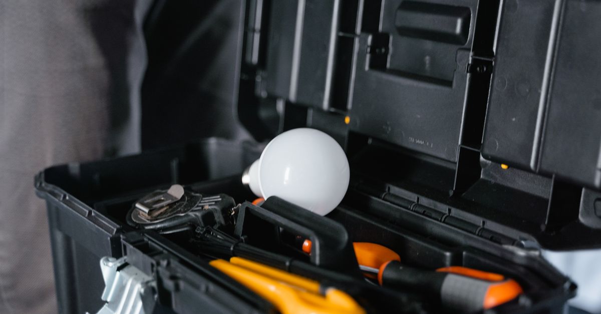 Tools and Techniques for Efficient Fault Finding